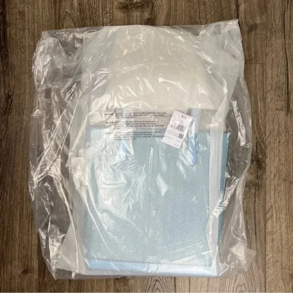 Kate Spade NWT Tinsel Tote Frosty Sky Light Blue Glitter Sparkle Bag Gift Purse